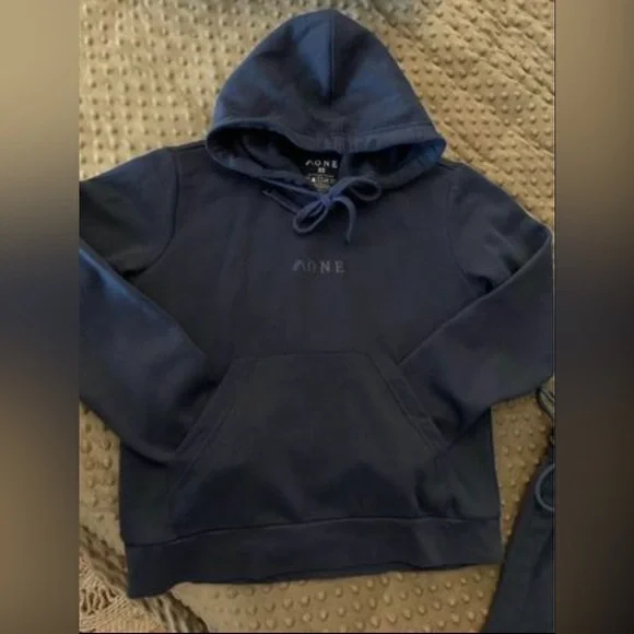 AONE Jogging set - Picture 3 of 6